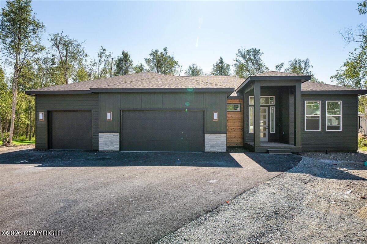 1966 W Cashatt Avenue, Wasilla AK 99654