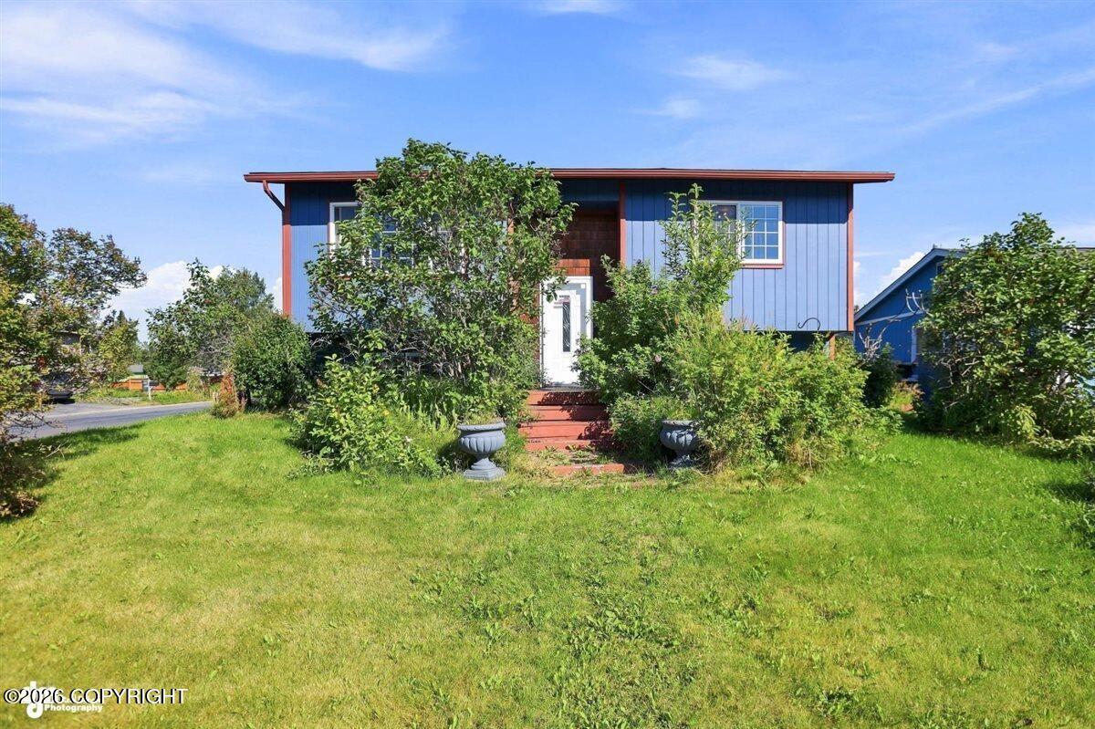 6601 Eileen Circle, Anchorage AK 99507