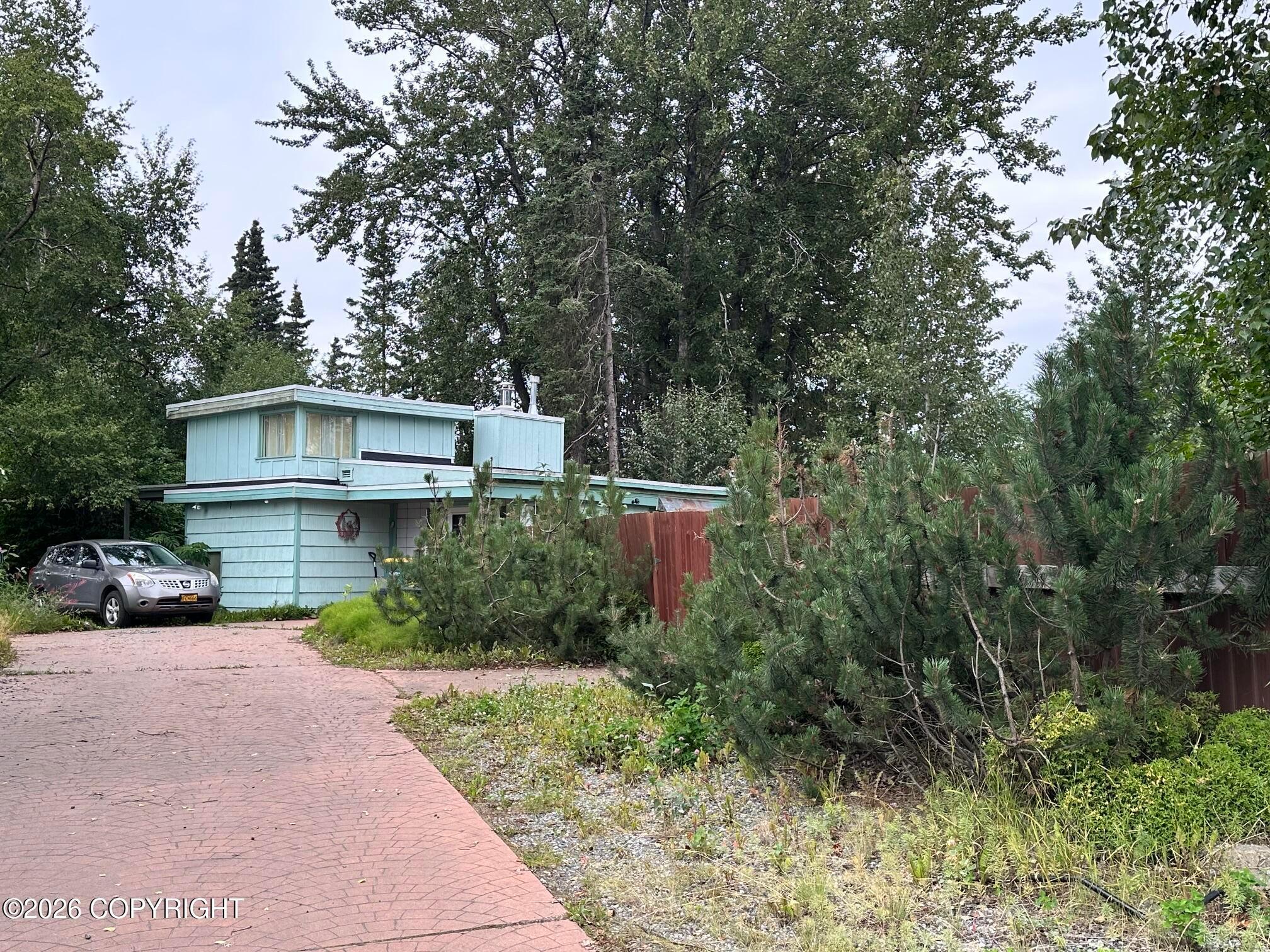 2003 W 36th Avenue, Anchorage AK 99517