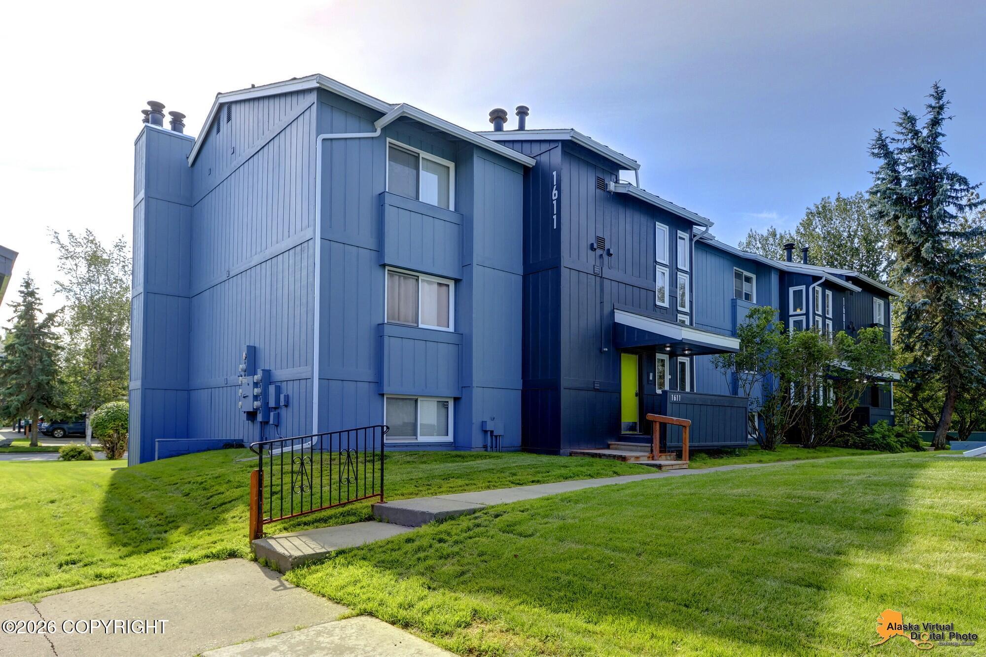 1611 Eastridge Drive #202, Anchorage AK 99501