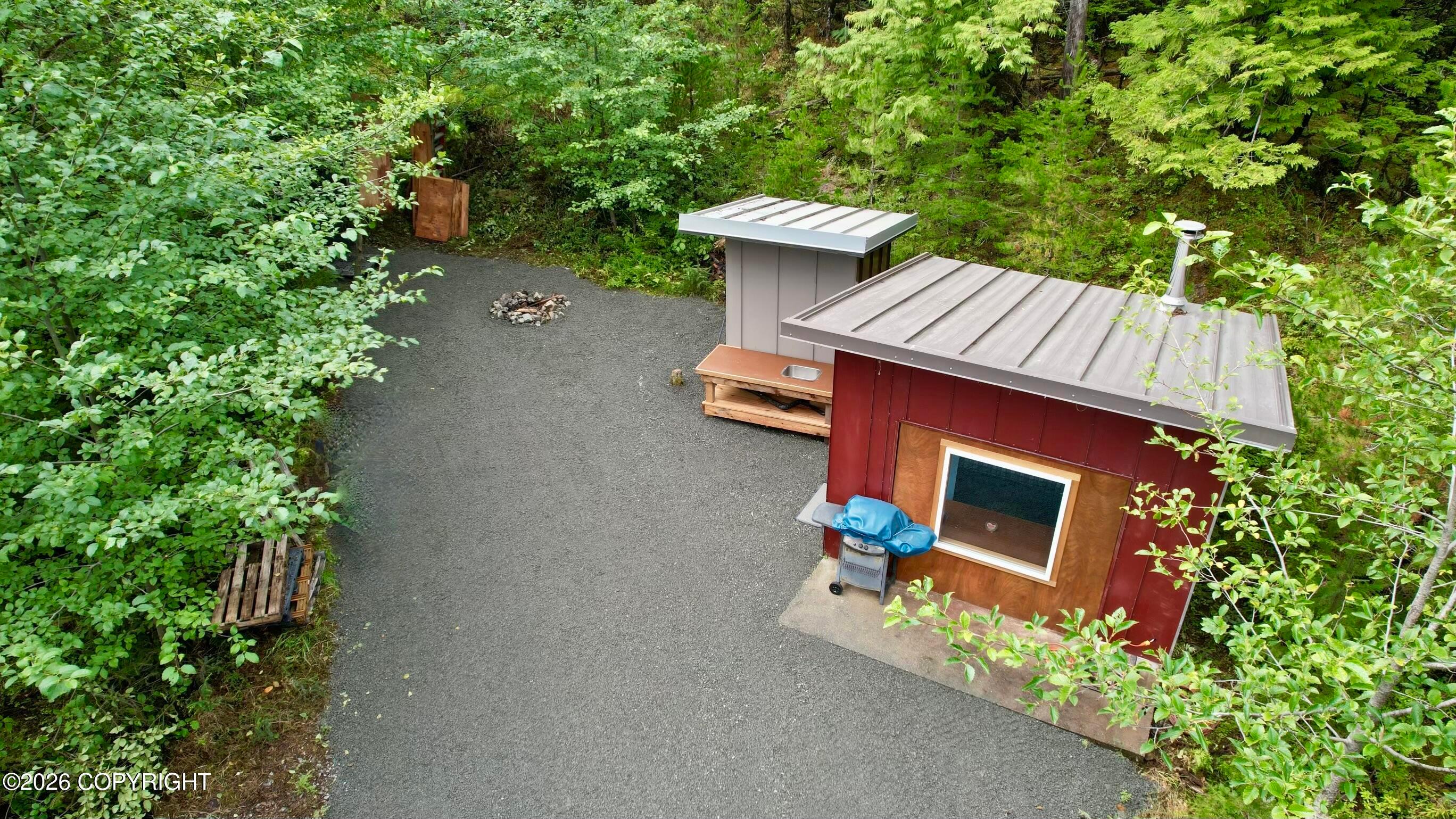 240 SE Logger's Lane, Coffman Cove AK 99918