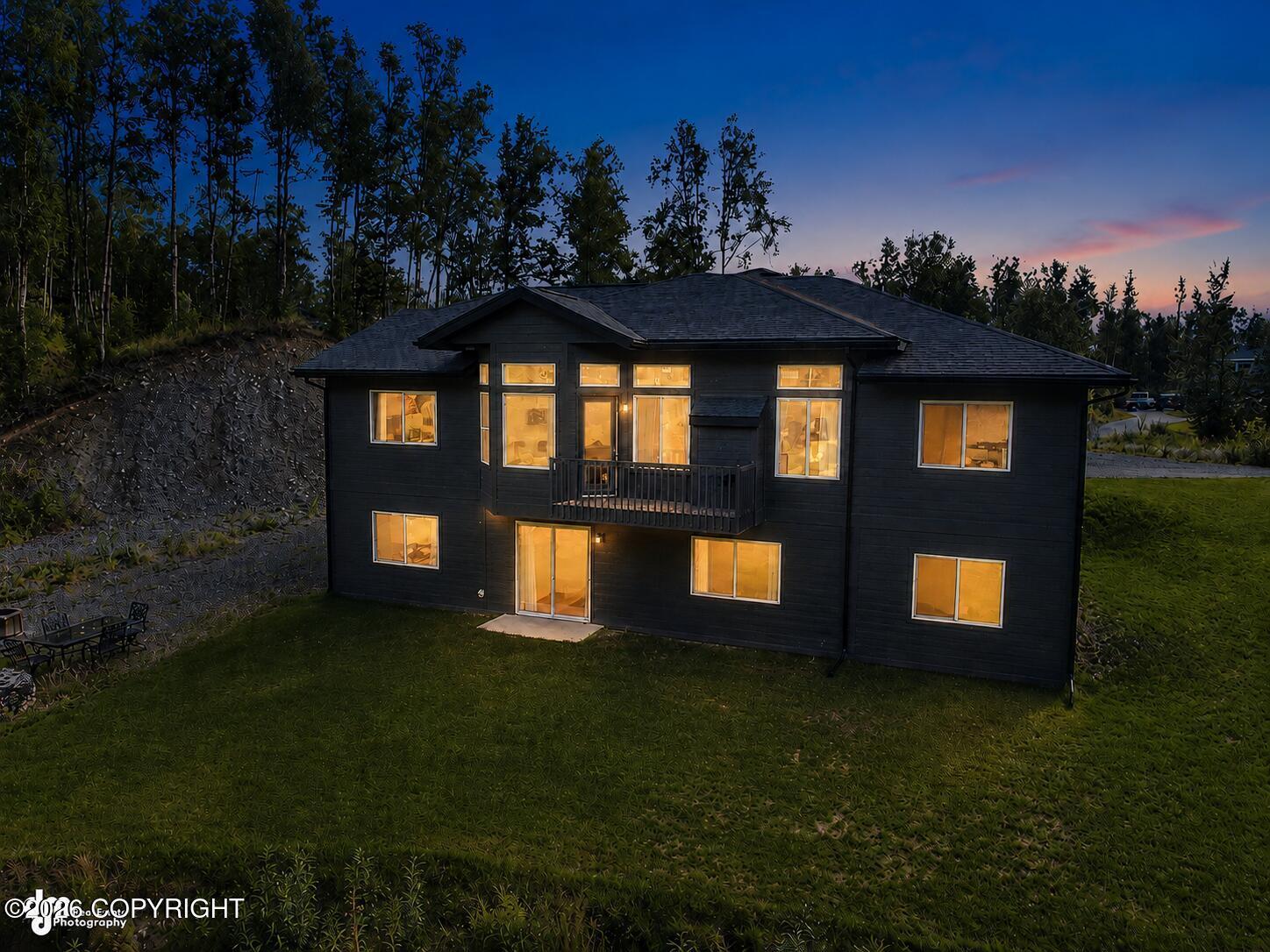 6047 E Sun Crest Drive, Wasilla AK 99654