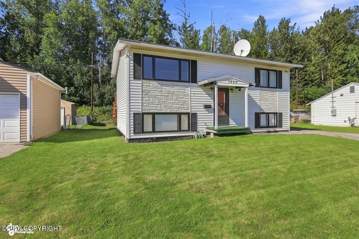 1826 Twining Drive, Anchorage AK 99504