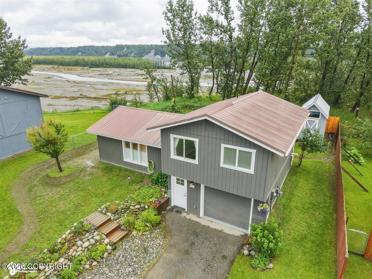 733 N Gulkana Court, Palmer AK 99645