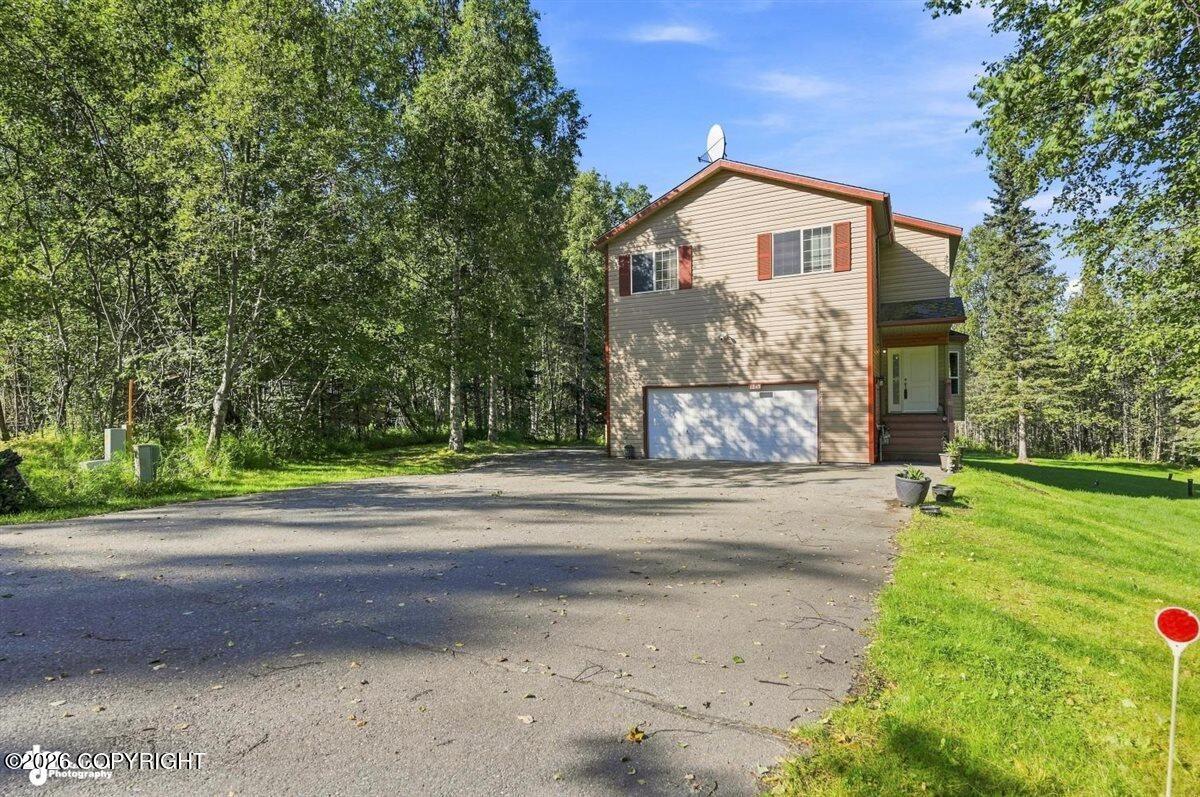 1040 N Sam Snead Loop, Wasilla AK 99623
