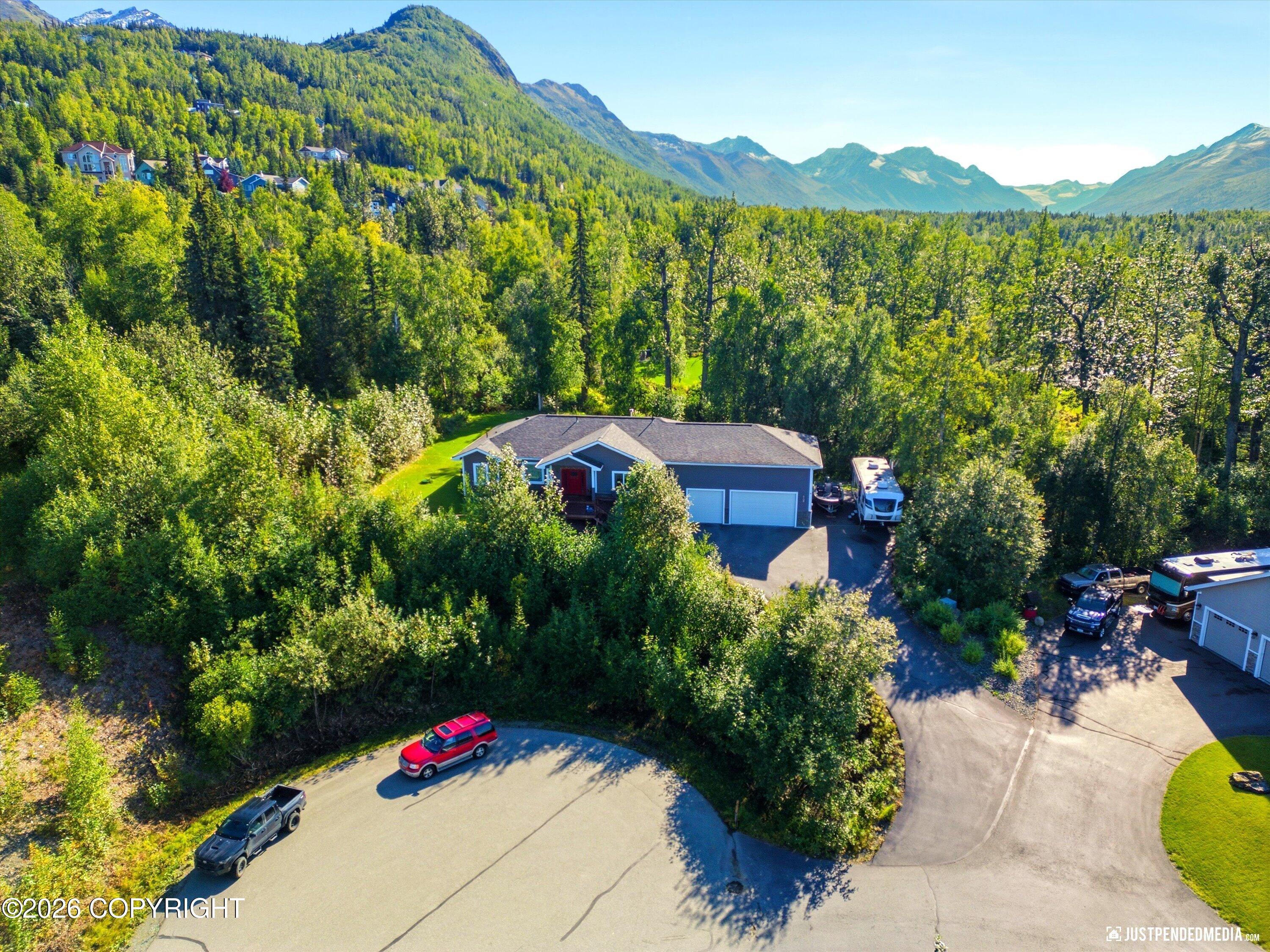 11237 Jessie Mae Circle, Eagle River AK 99577