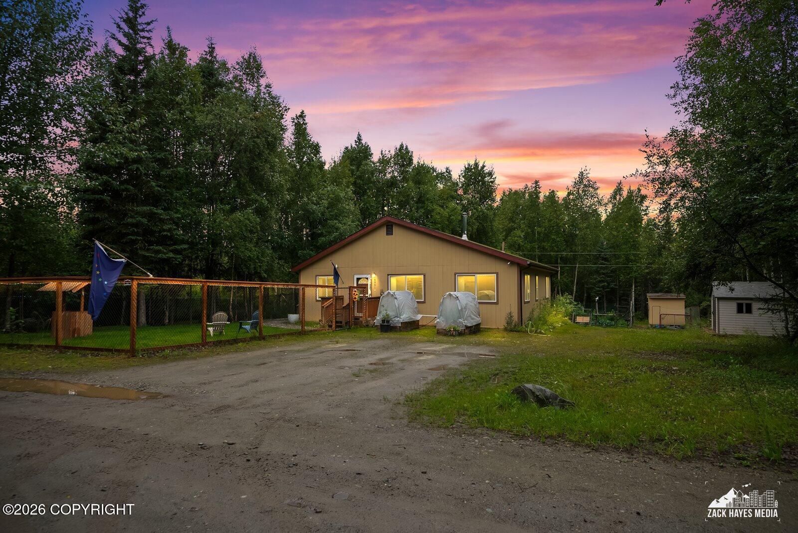 6951 W Captain Hook Drive, Wasilla AK 99654