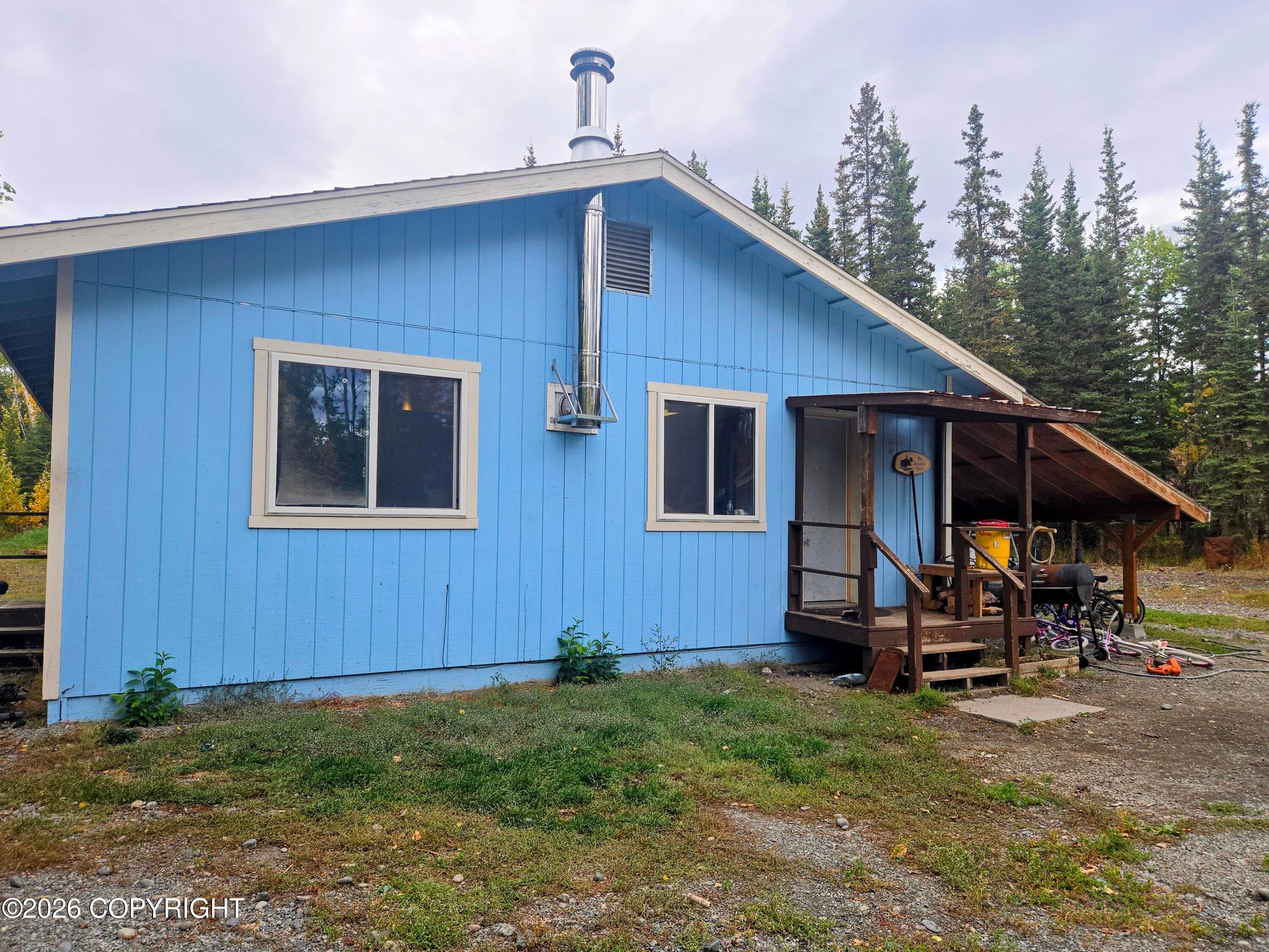 L1 B2 Larkspur Loop, Copper Center AK 99573