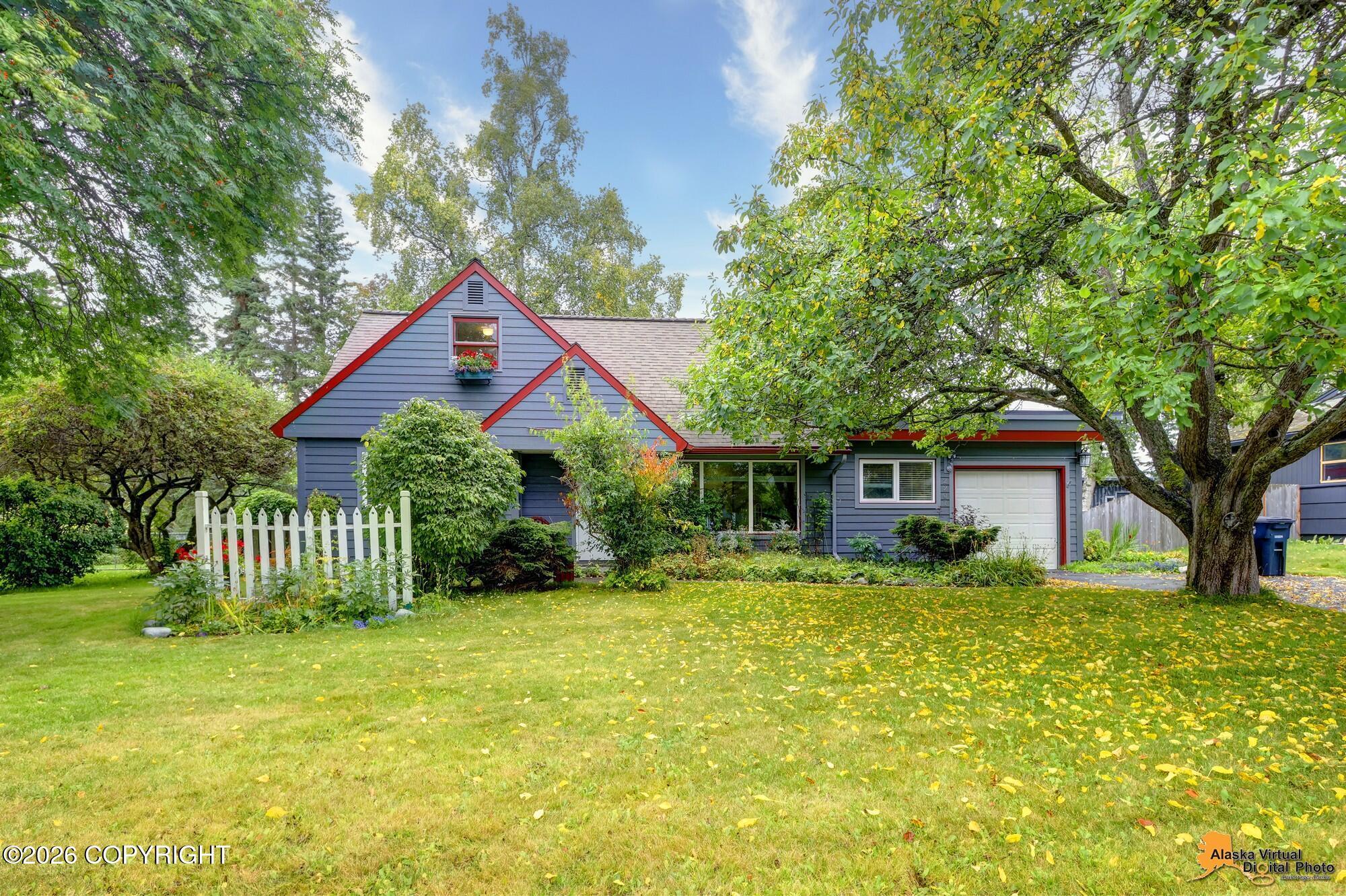 2207 Turnagain Parkway, Anchorage AK 99517