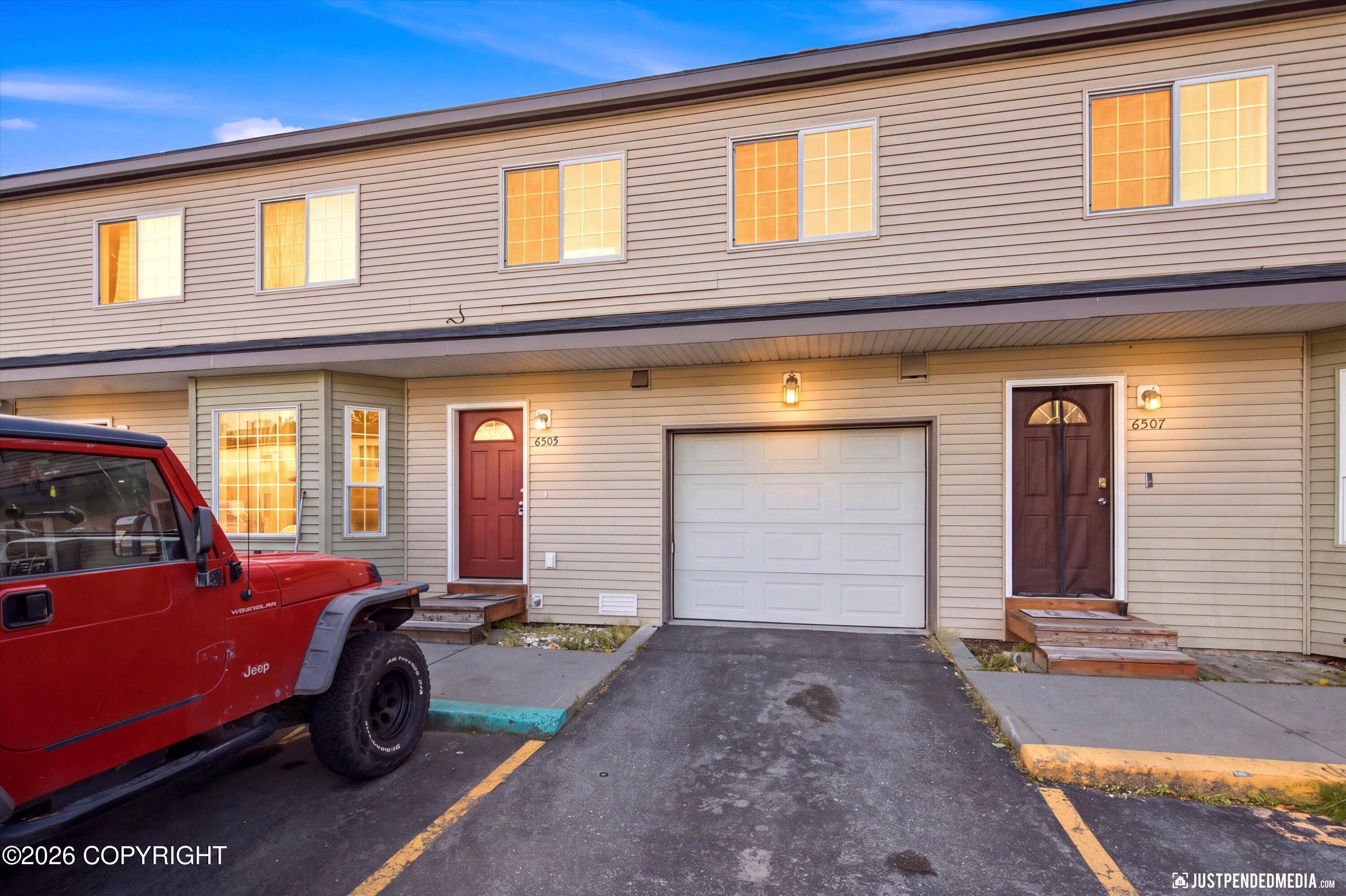 6505 Kara Sue Loop, Anchorage AK 99504