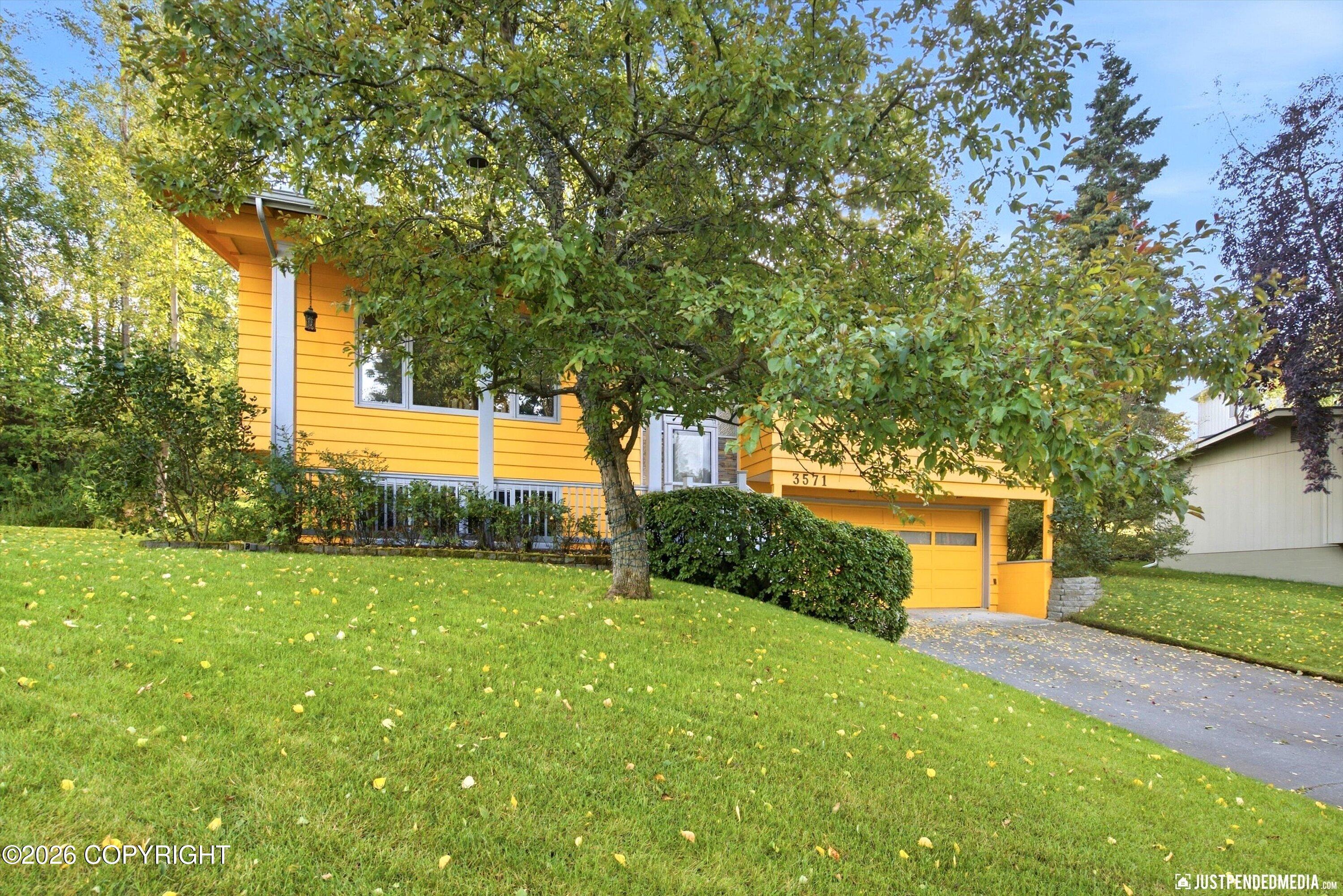 3571 Stanford Drive, Anchorage AK 99508