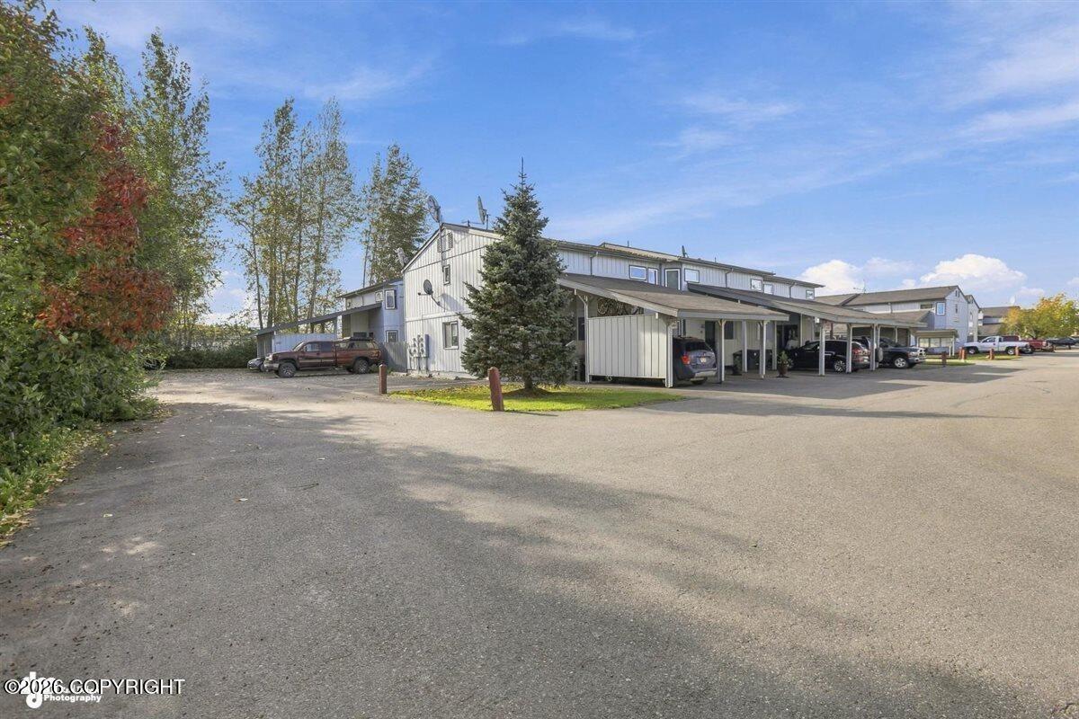 4161 E 20th Avenue F-27, Anchorage AK 99508