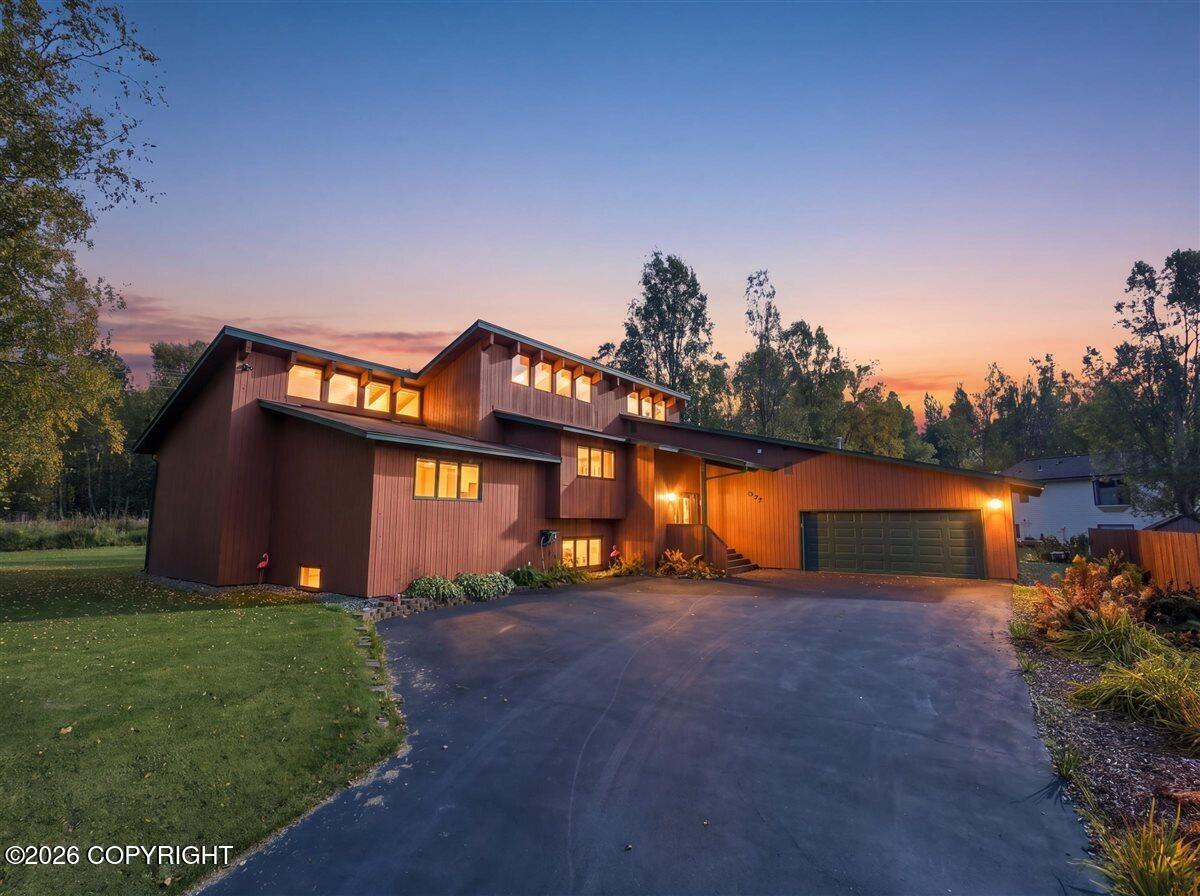 8670 Kushtaka Circle, Anchorage AK 99504