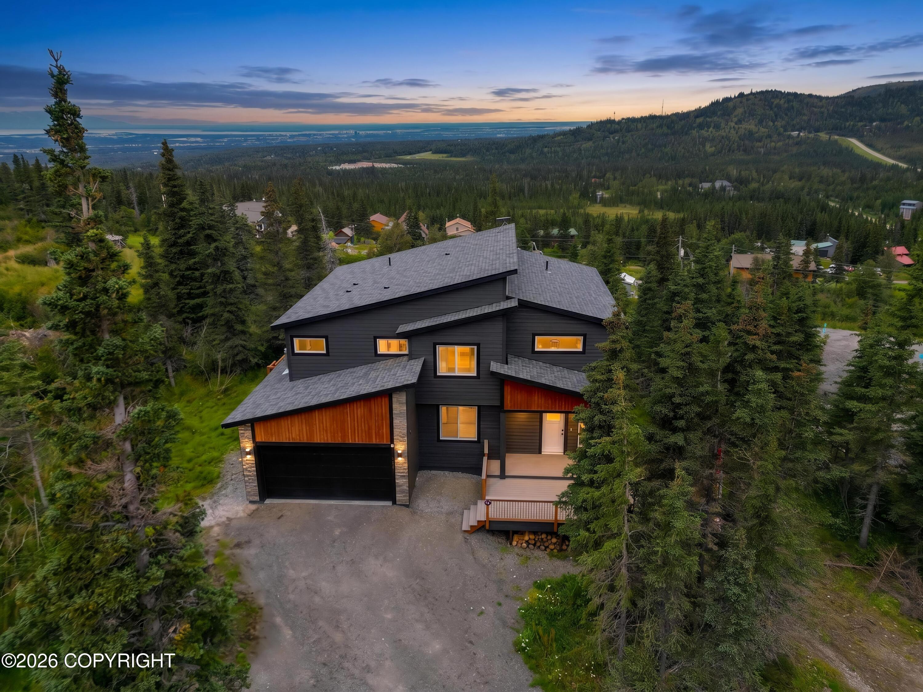 7903 Viola Circle, Anchorage AK 99516