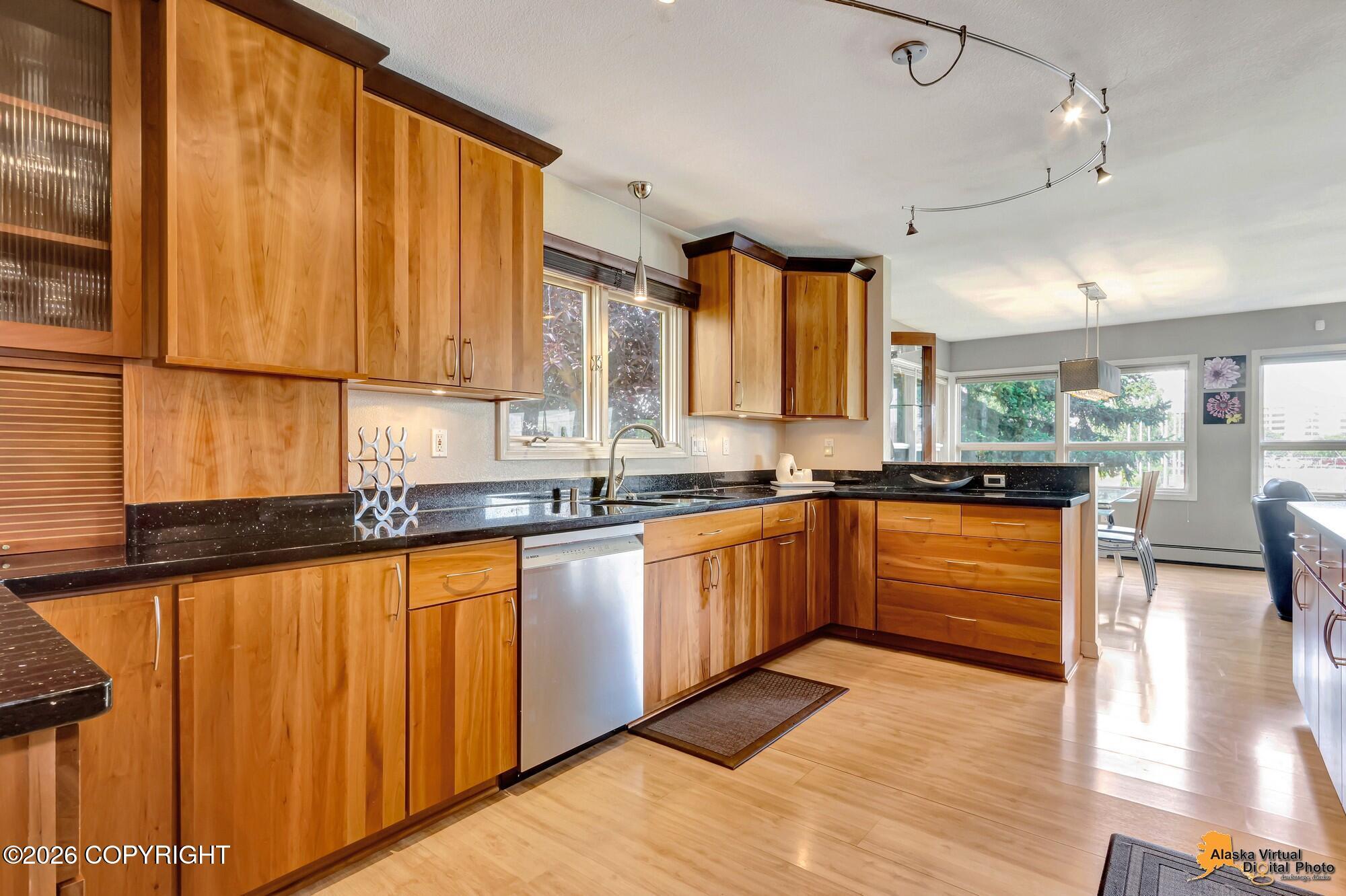 432 W 10th Avenue, Anchorage AK 99501