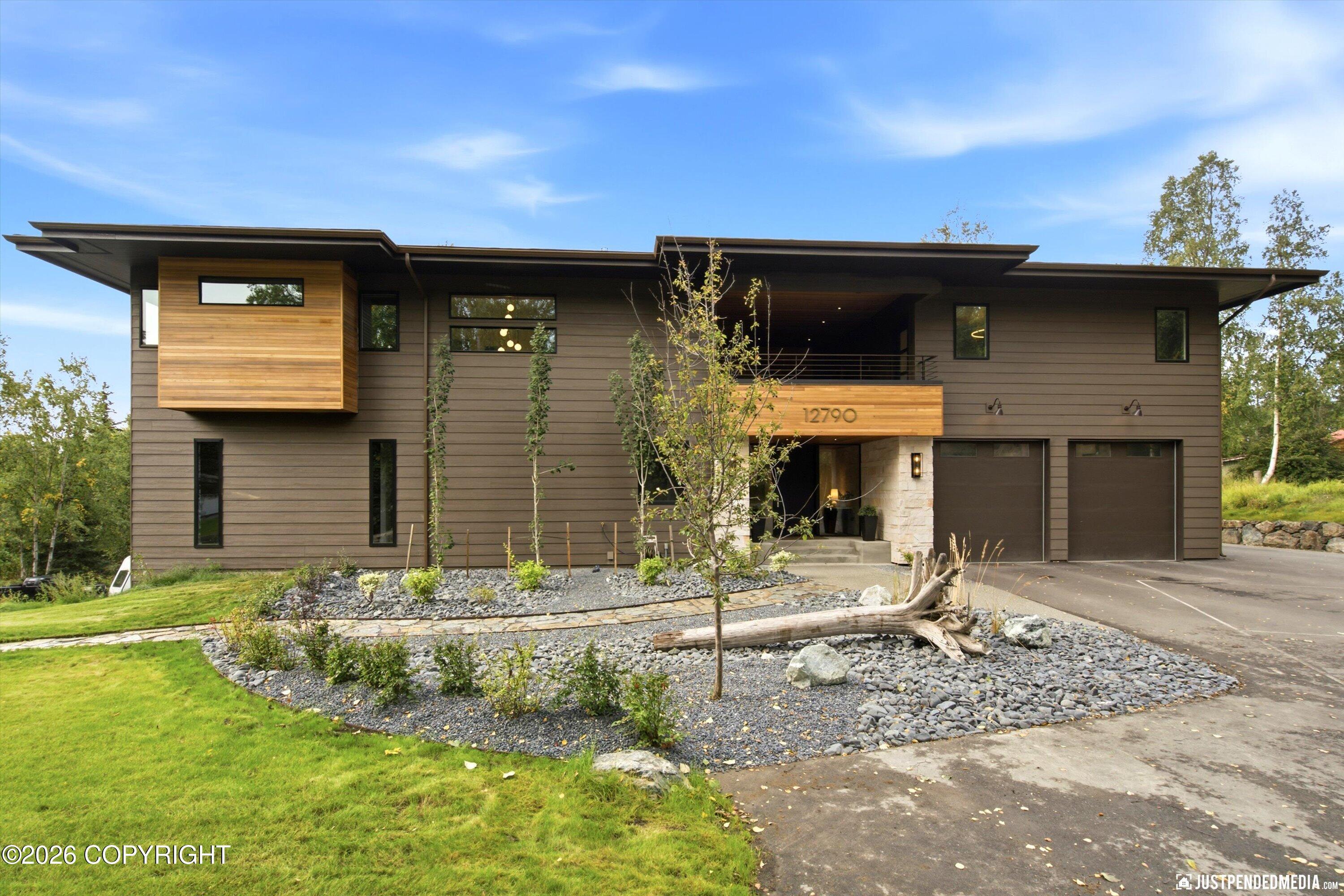 12790 Gander Street, Anchorage AK 99516
