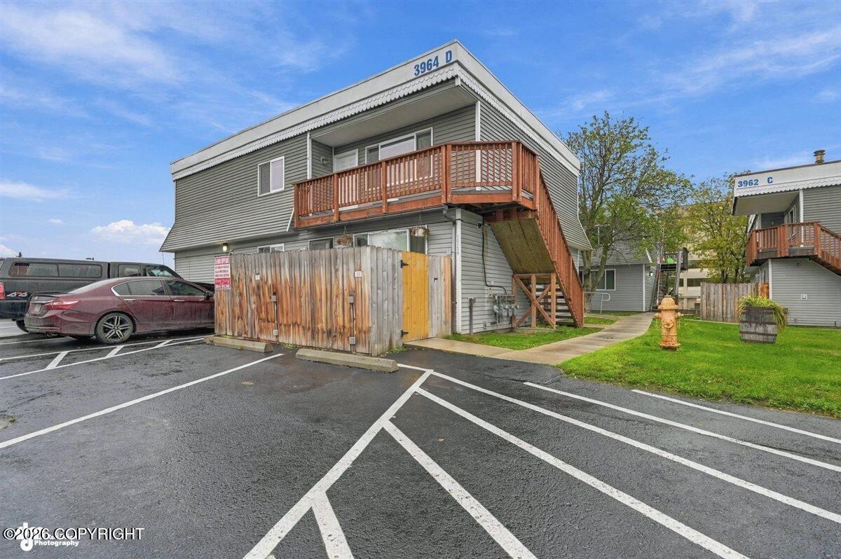 3964 Reka Drive #D5, Anchorage AK 99508