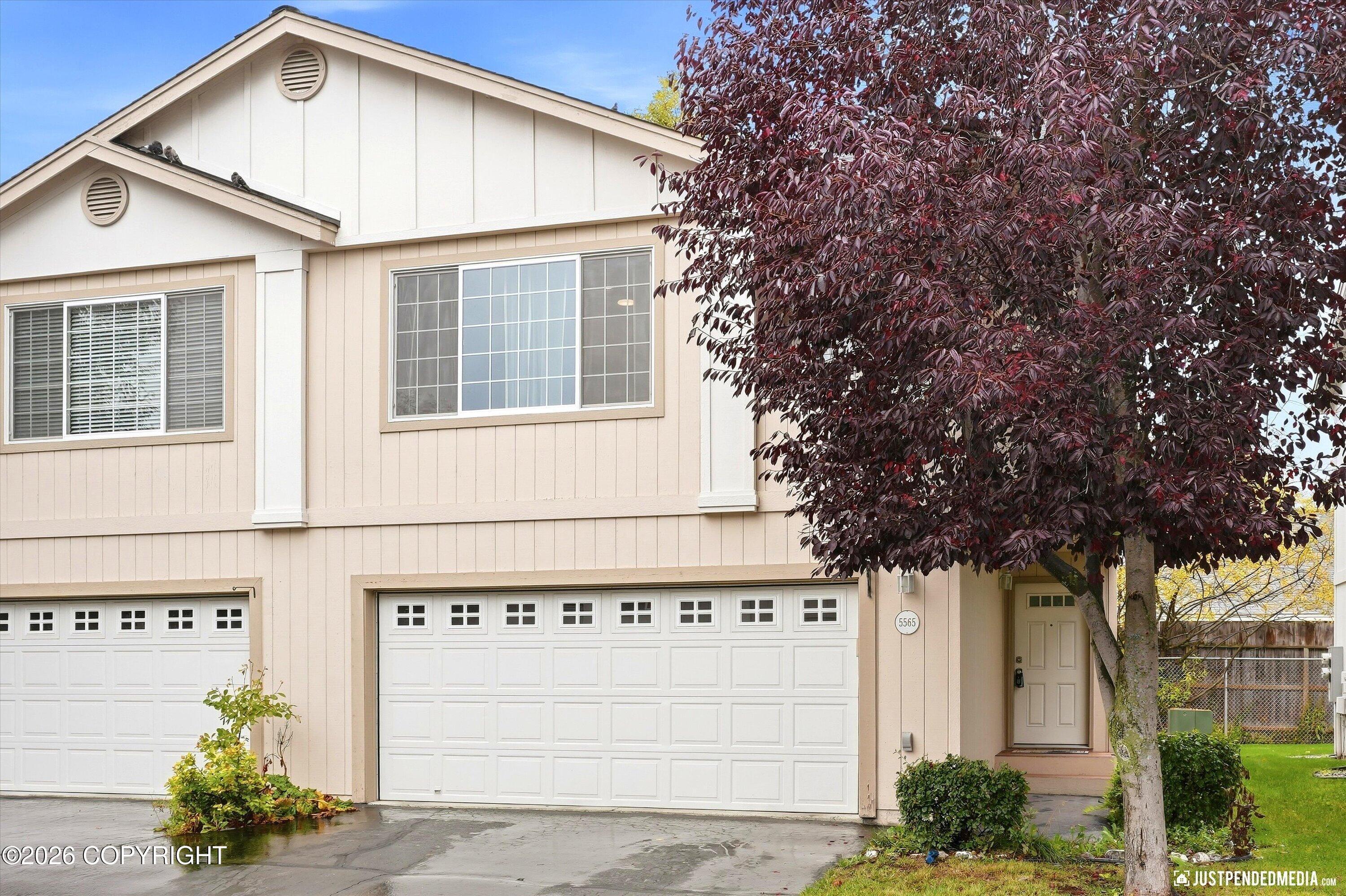 5565 Sapphire Loop, Anchorage AK 99504