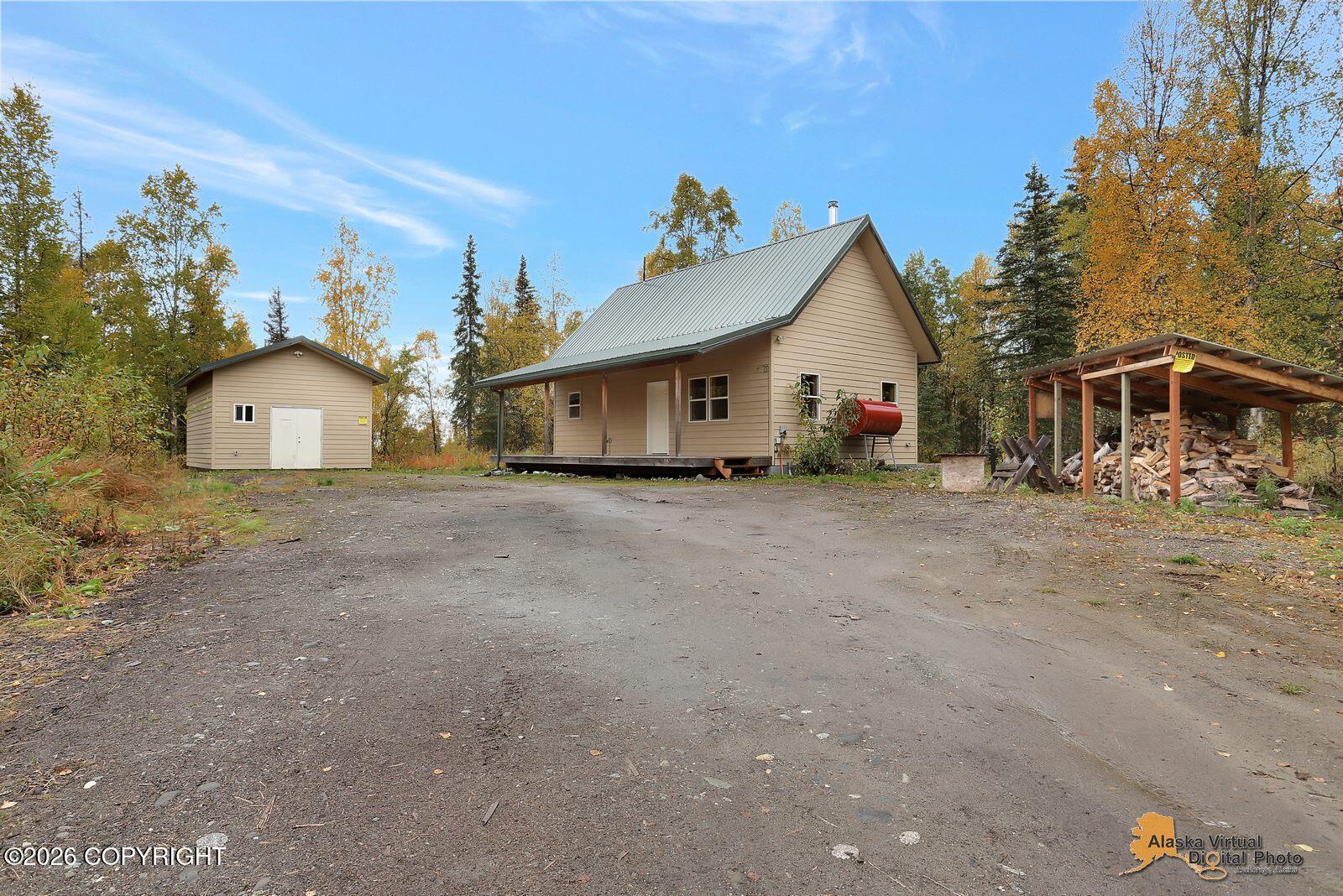 12813 W Willow Fishhook Road, Willow AK 99688