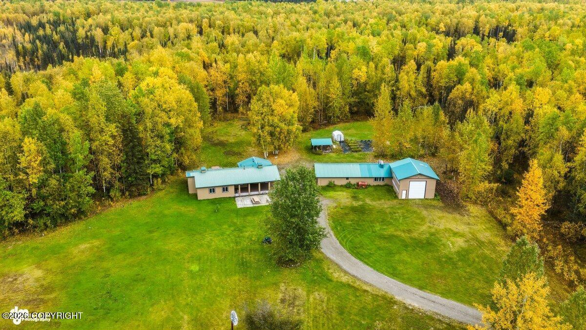 29453 W Parks Highway, Willow AK 99688