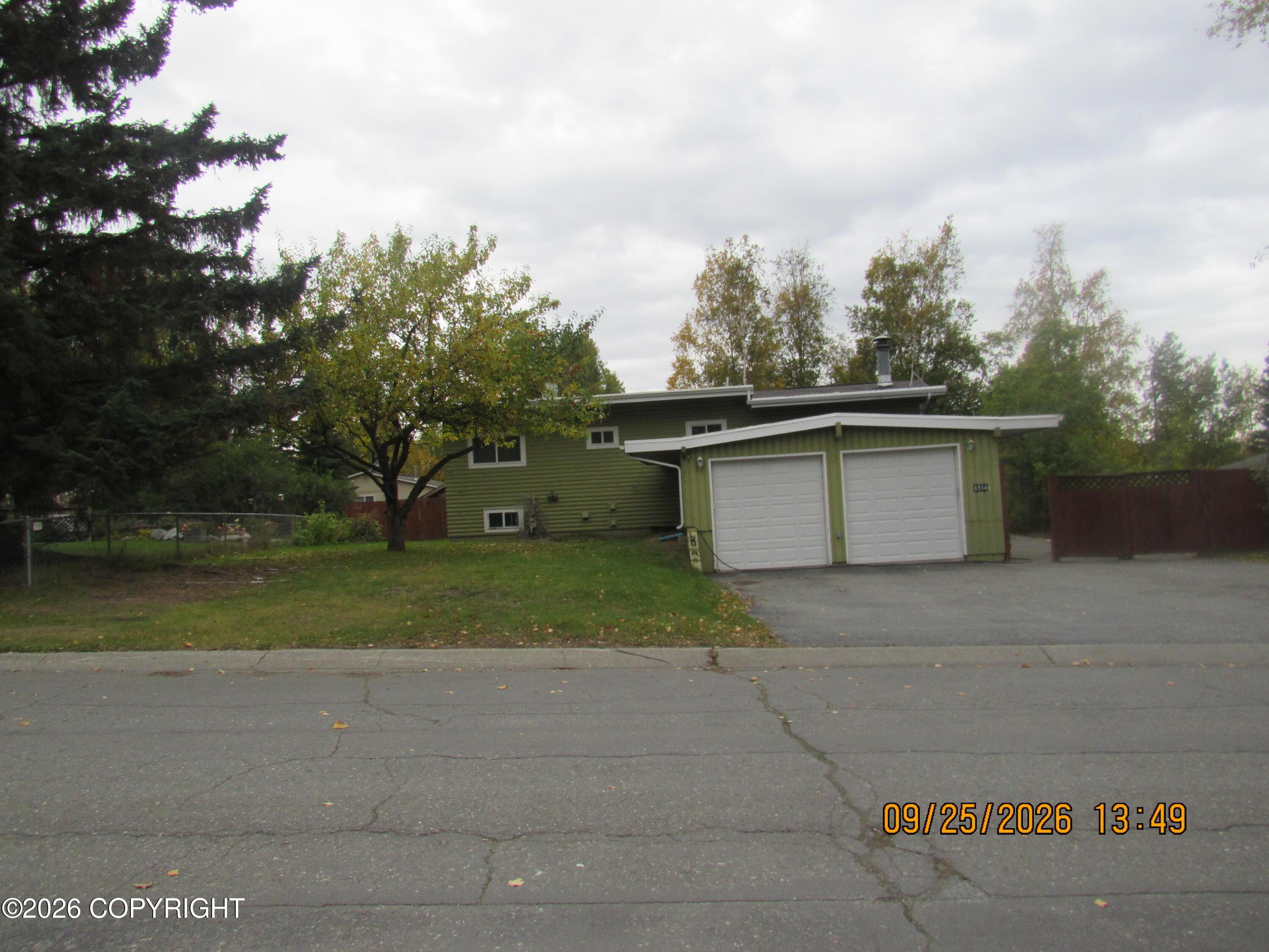 6514 MULBERRY Drive, Anchorage AK 99502