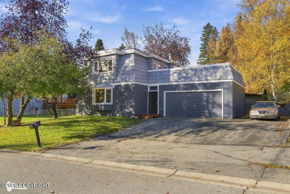 2001 Blue Grass Circle, Anchorage AK 99502