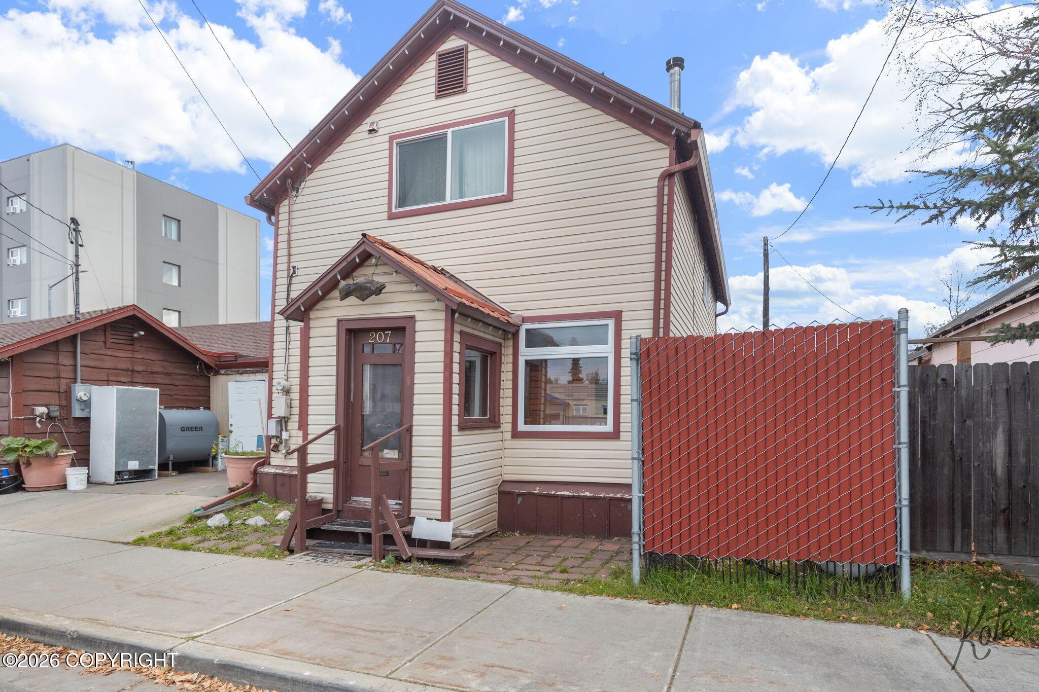 207 Wickersham Street, Fairbanks AK 99701