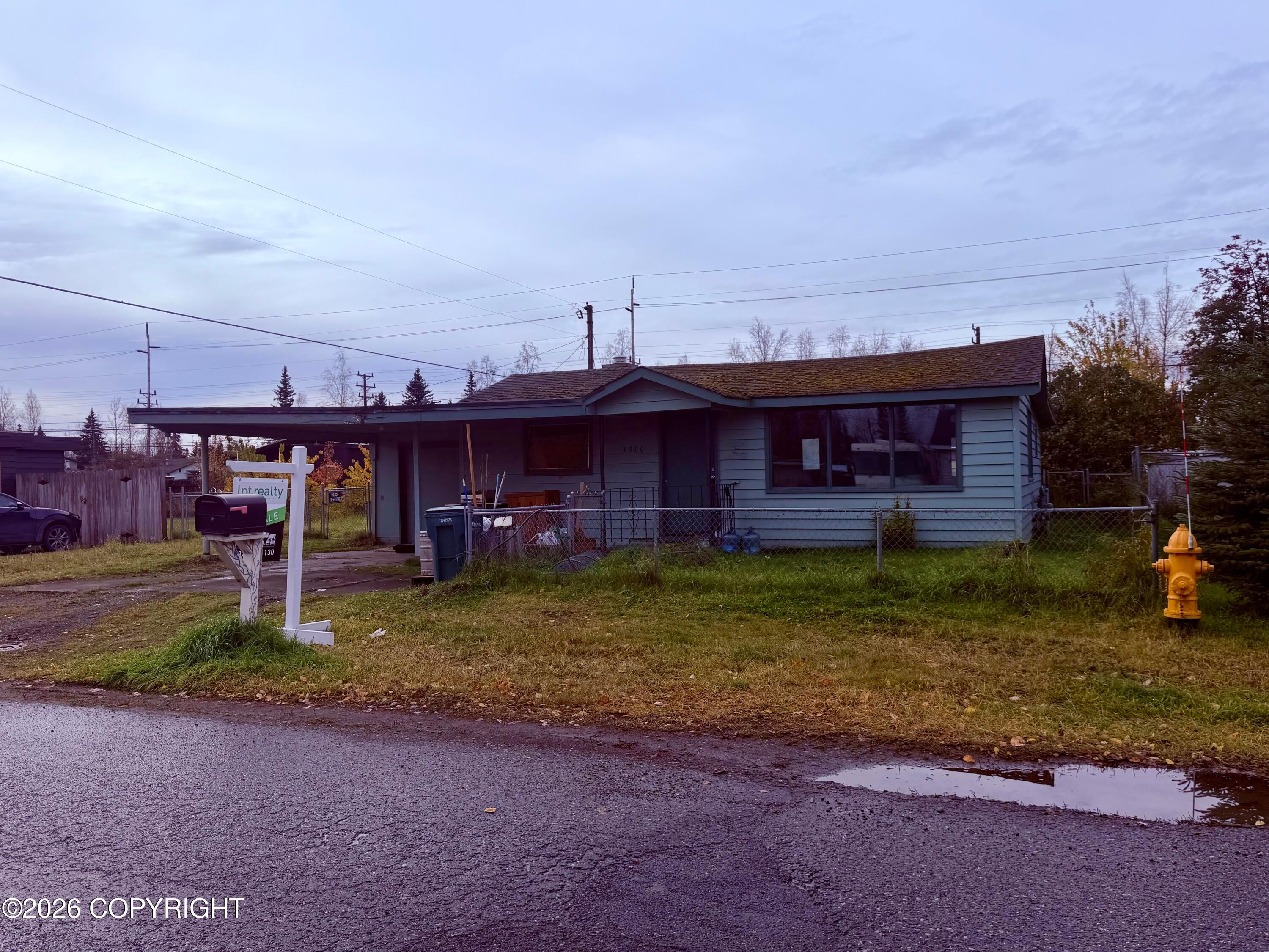 3900 Lois Drive, Anchorage AK 99517