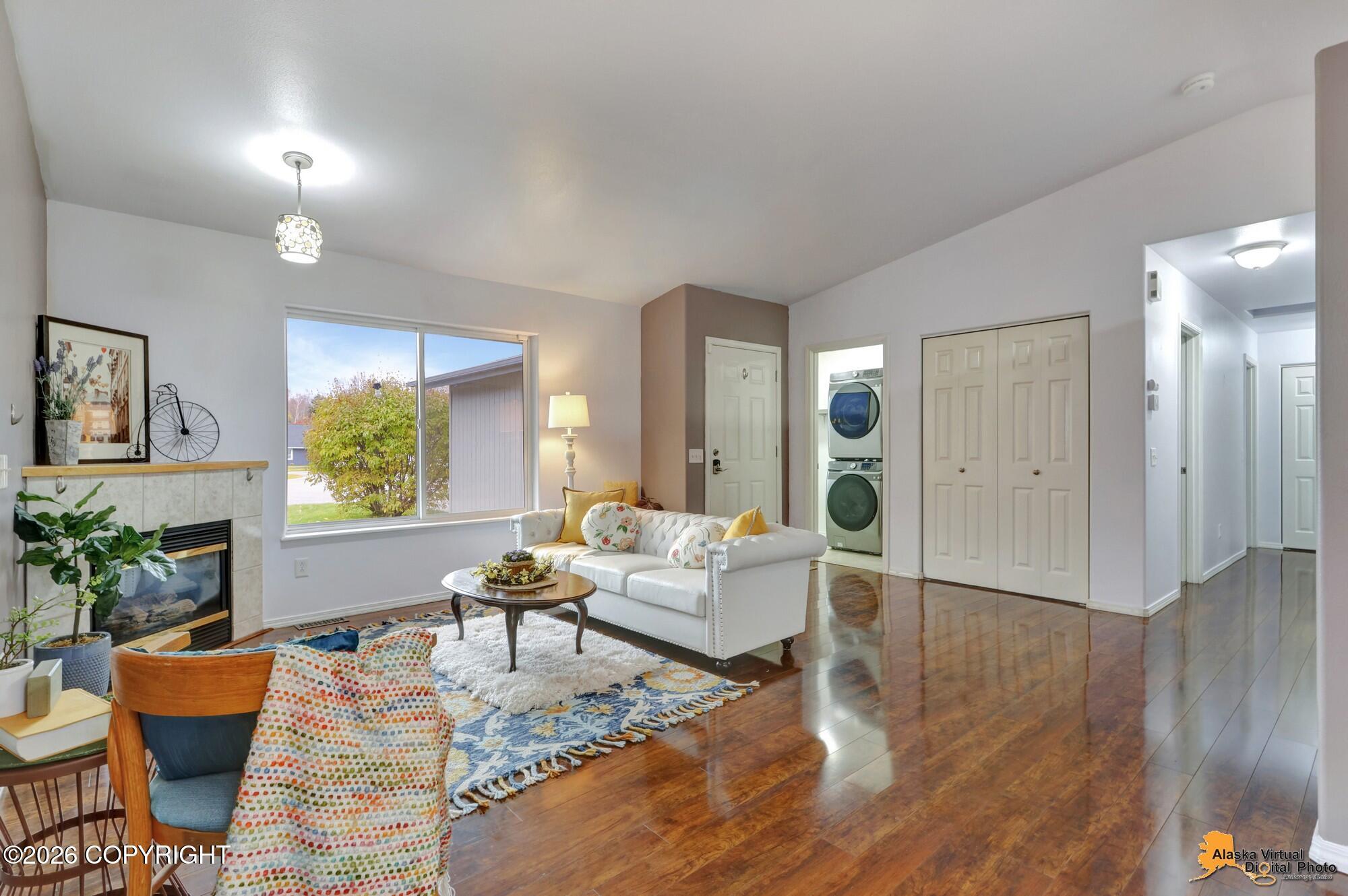 2300 Leopard Circle, Anchorage AK 99502