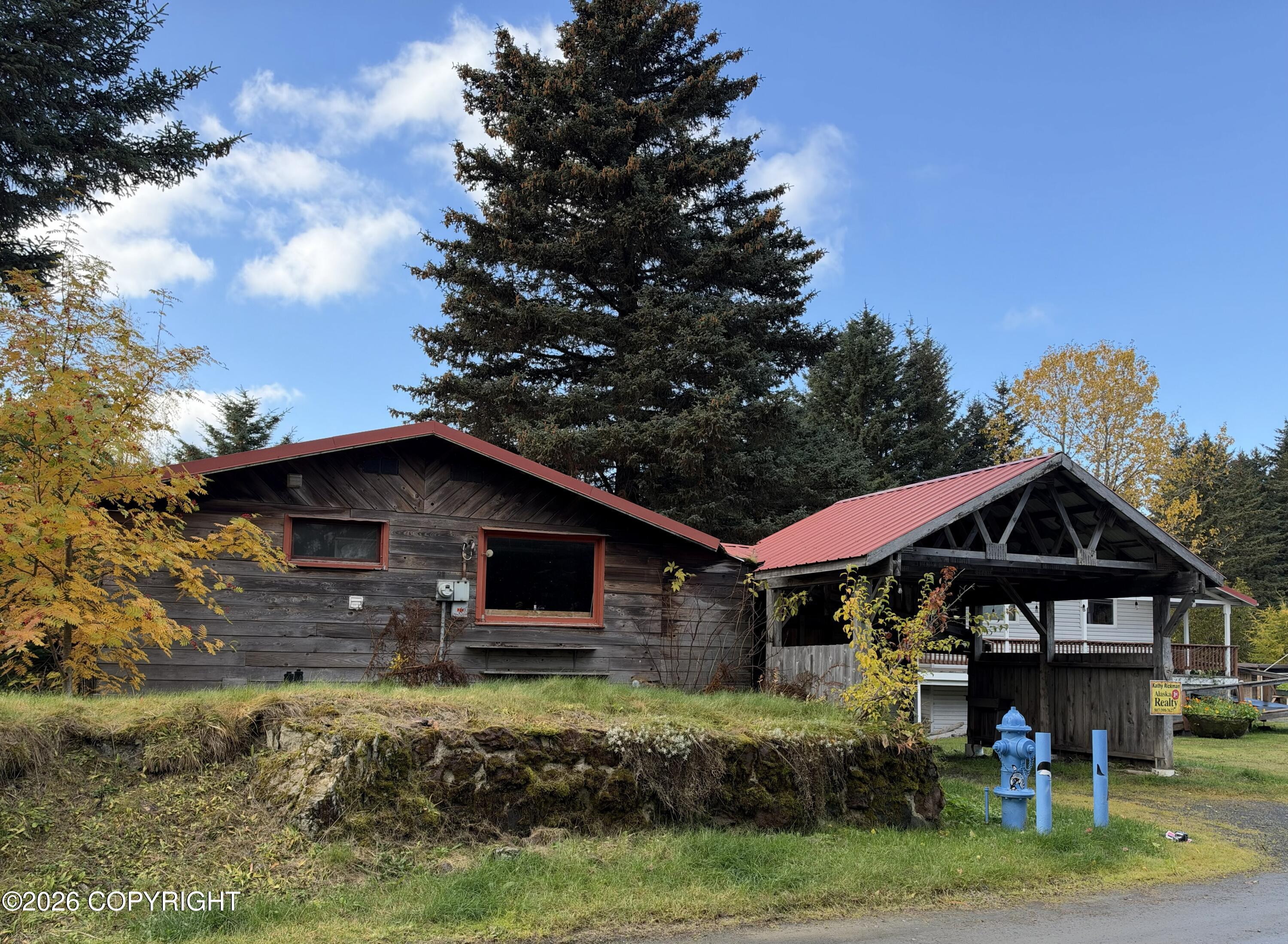279 Shoreline Drive, Seldovia AK 99663