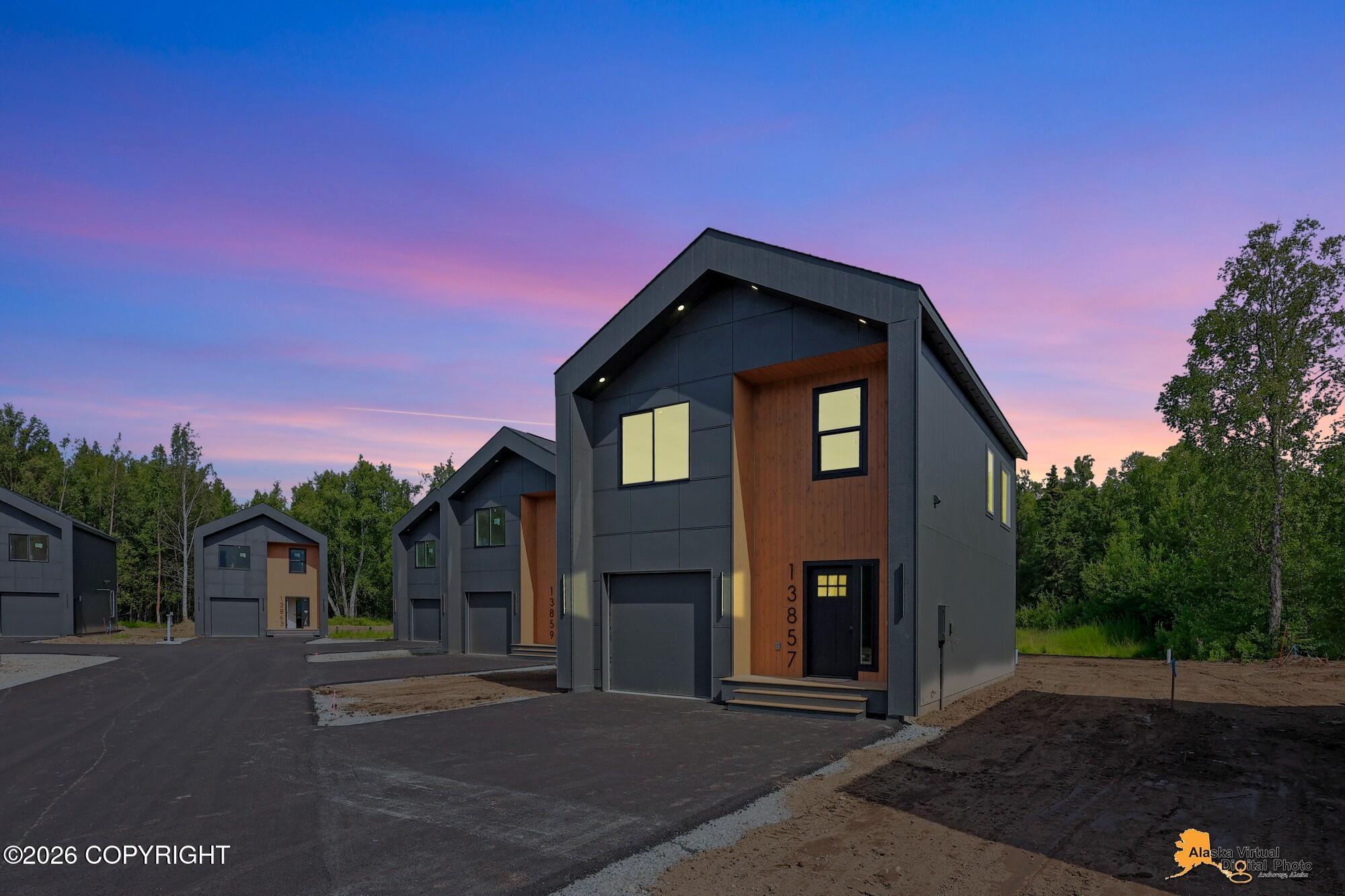 13845 E Doc McKinley Avenue, Palmer AK 99645
