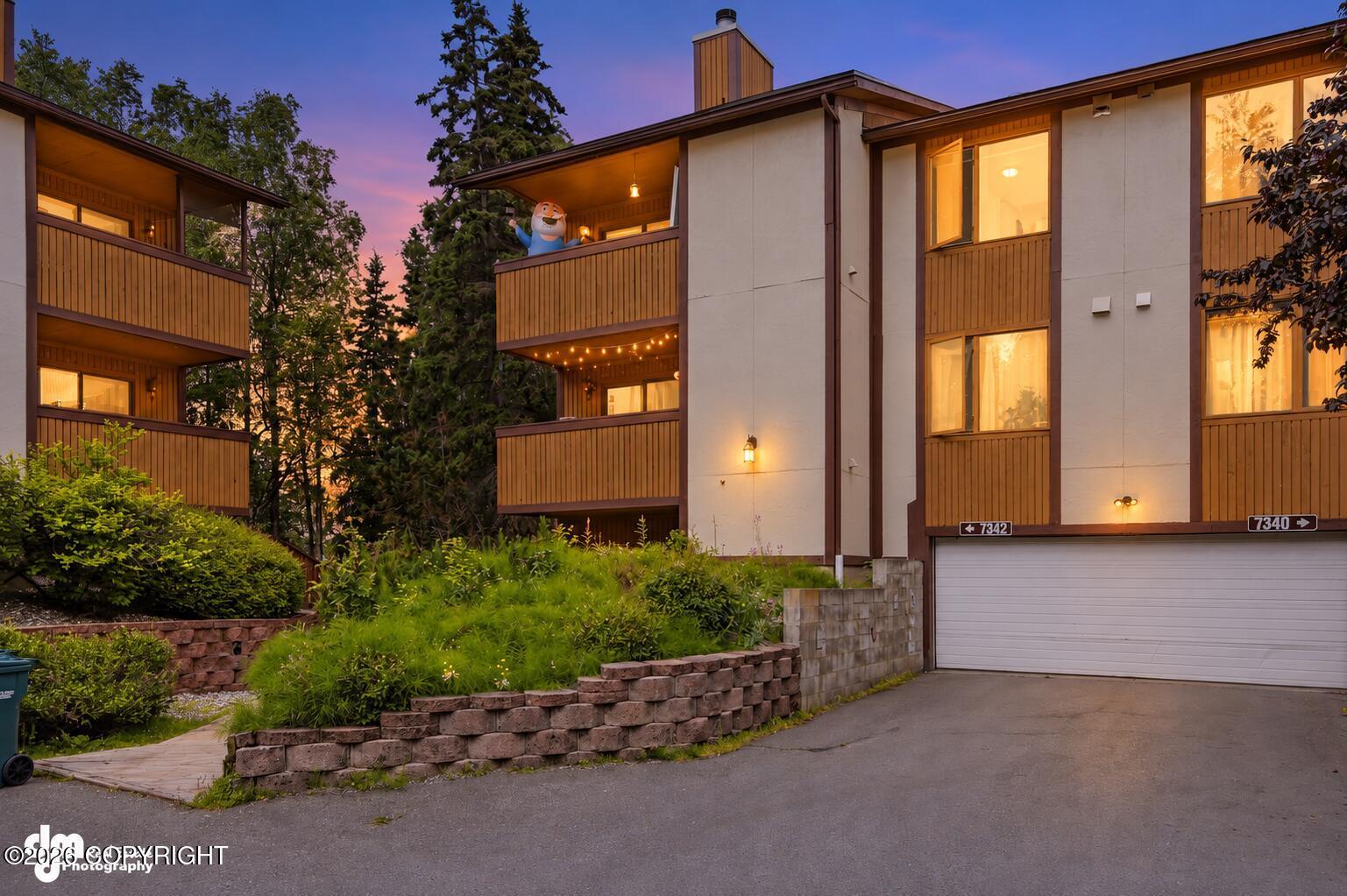 7342 Huntsmen Circle #14-D, Anchorage AK 99518