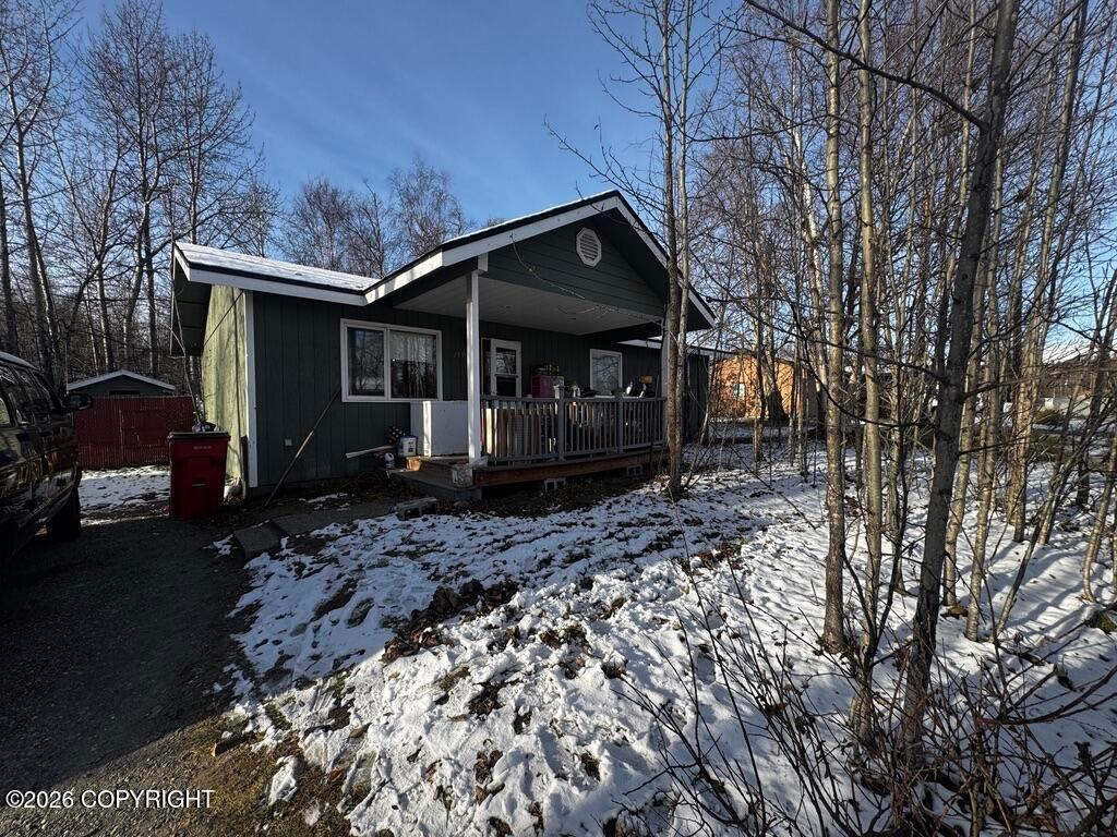 1550 N Copper Creek Road, Wasilla AK 99654