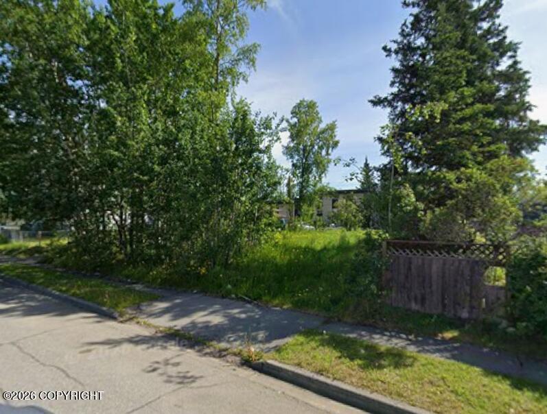 825 N Bunn Street, Anchorage AK 99508
