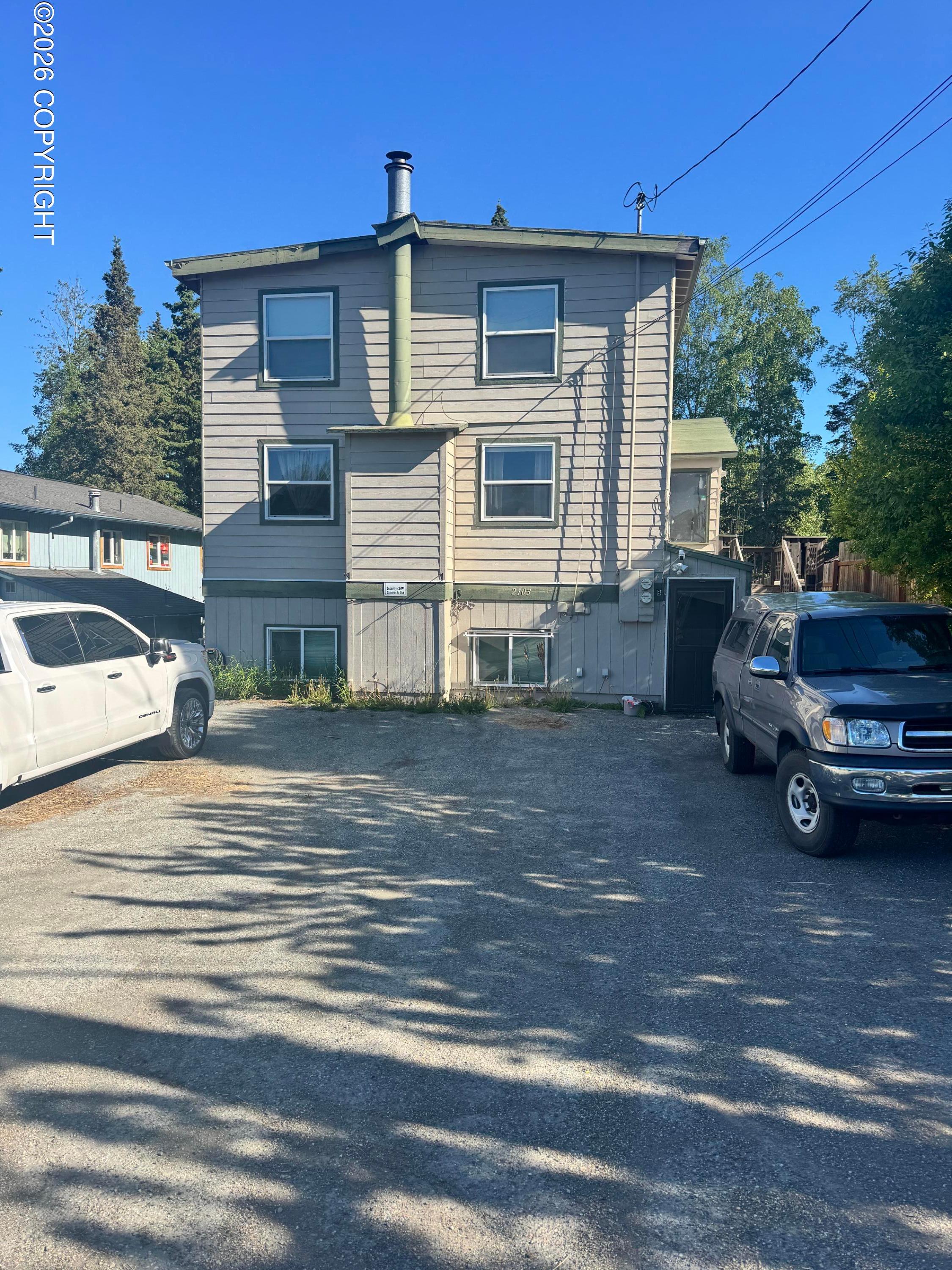 2103 W 32nd Avenue, Anchorage AK 99517